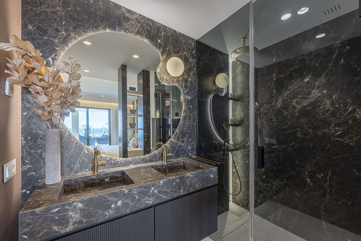 2-slaapkamer appartement aan de frontlinie van het strand in New Golden Mile in New Golden Mile - foto 15