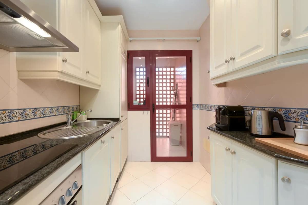 2-slaapkamer appartement in Elviria, Marbella in Elviria - foto 15