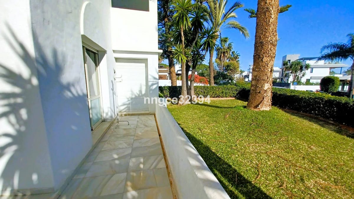 3-slaapkamer appartement aan het strand in San Pedro de Alcántara (begane grond, tuin) in San Pedro de Alcántara - foto 18