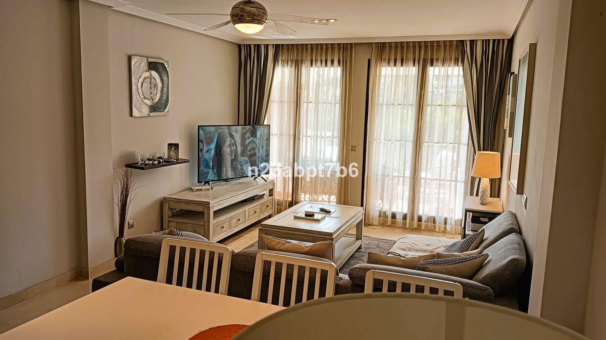 Drie-slaapkamerappartement in Los Arqueros in Los Arqueros - foto 4
