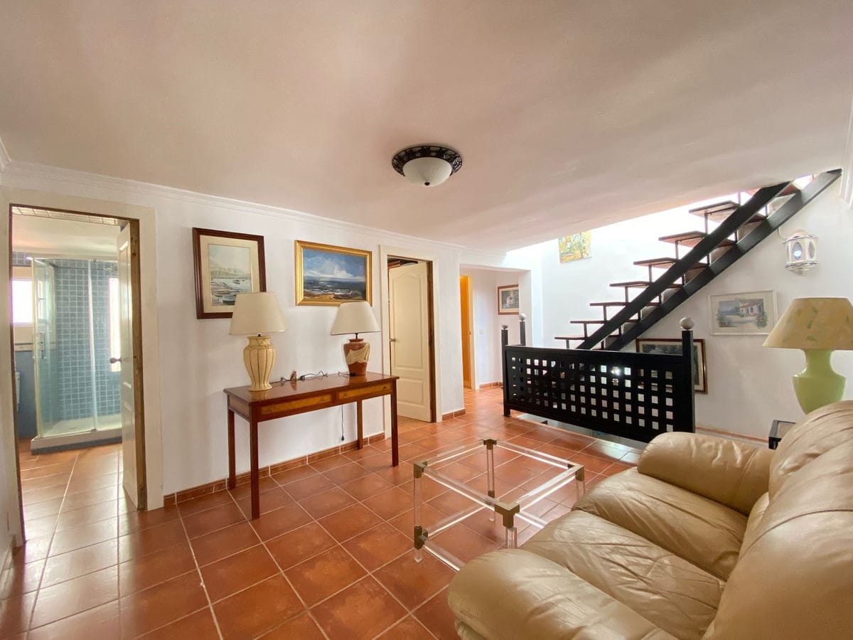 7-slaapkamer stadswoning in Marbella in Marbella - foto 17