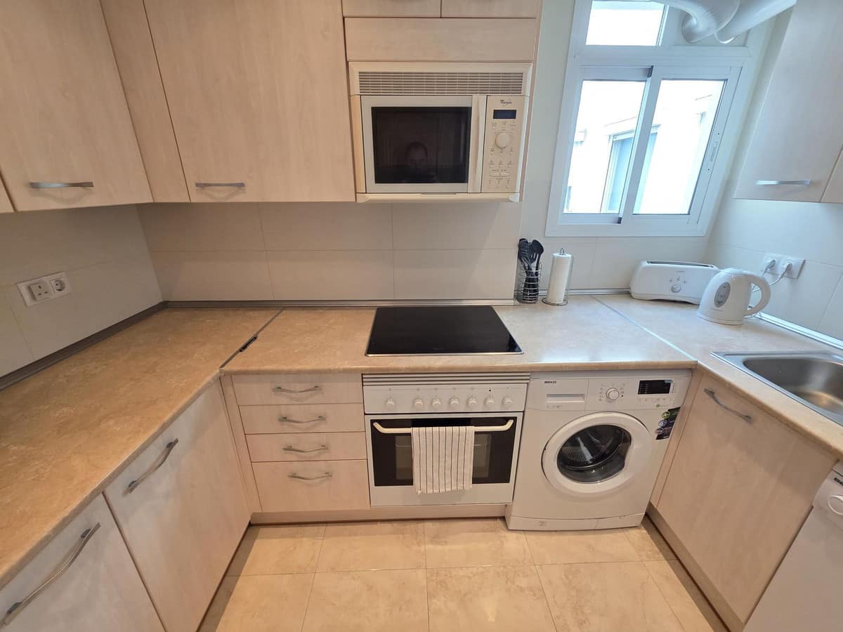 Drie-slaapkamer appartement in Fuengirola – centrum in Fuengirola - foto 8