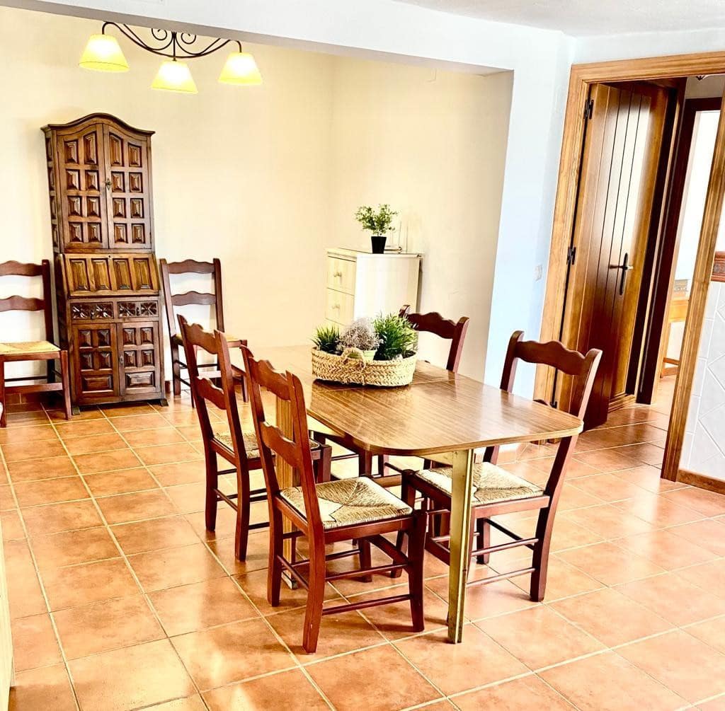 Huis met 4 slaapkamers in Istán in Istán - foto 8