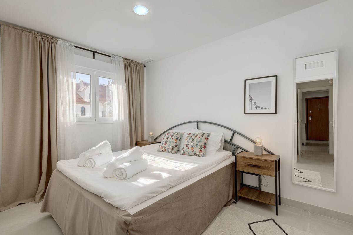 Drie-slaapkamerappartement in Estepona in Estepona - foto 4