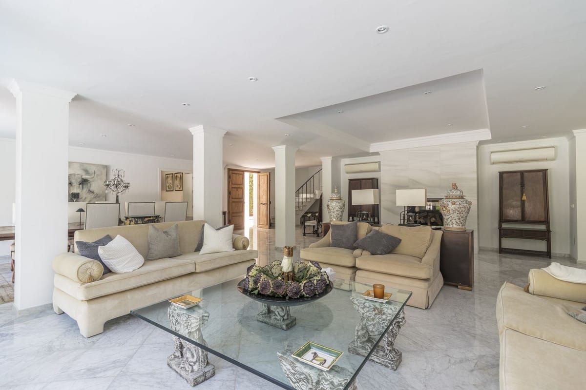 Luxe villa met 5 slaapkamers in Los Monteros Playa in Los Monteros - foto 7