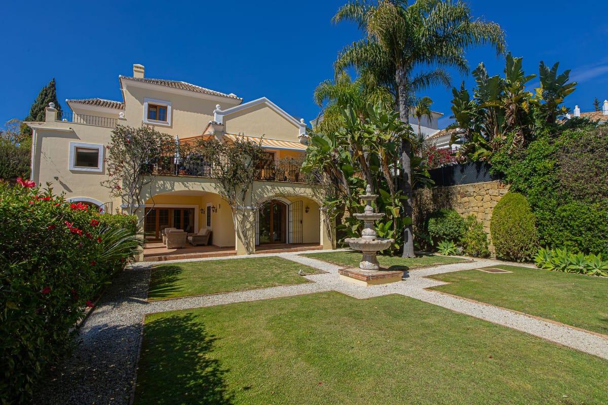 5-slaapkamer villa in El Paraiso in El Paraiso - foto 4