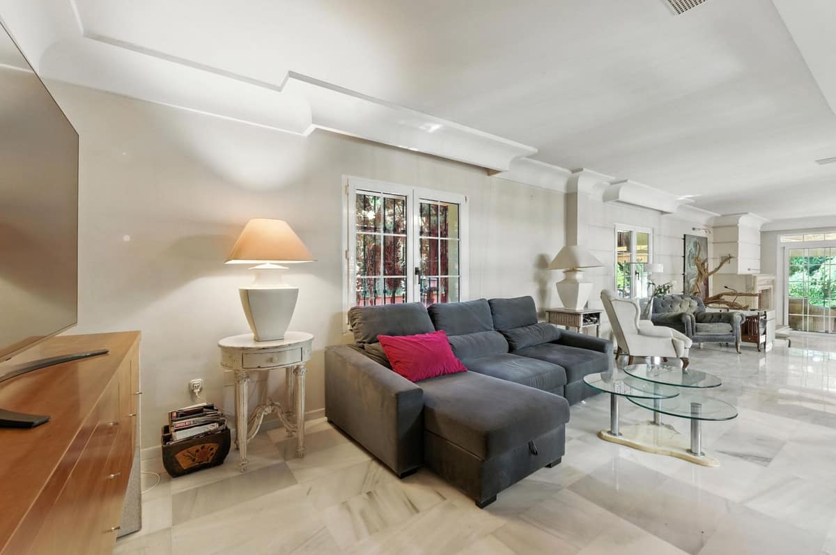 10 bedroom House in Marbella in Marbella - foto 7