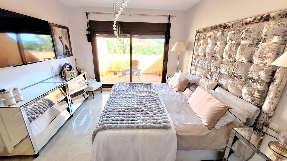 Penthouse met 2 slaapkamers in La Duquesa in La Duquesa - foto 16
