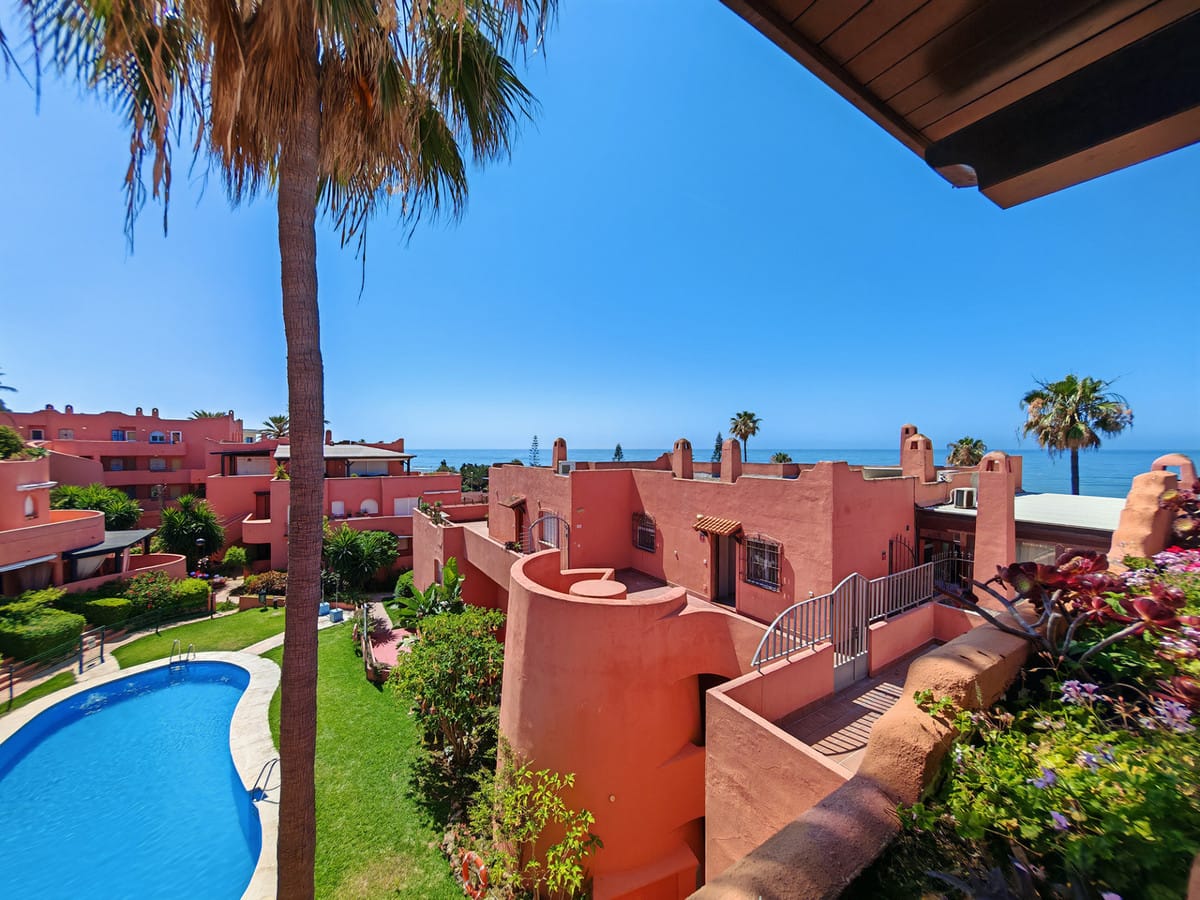 Duplex-appartement met 3 slaapkamers in Marbella in Marbella - foto 2
