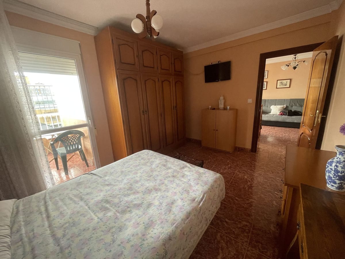 Appartement met 2 slaapkamers in Benalmádena Costa in Benalmadena Costa - foto 14