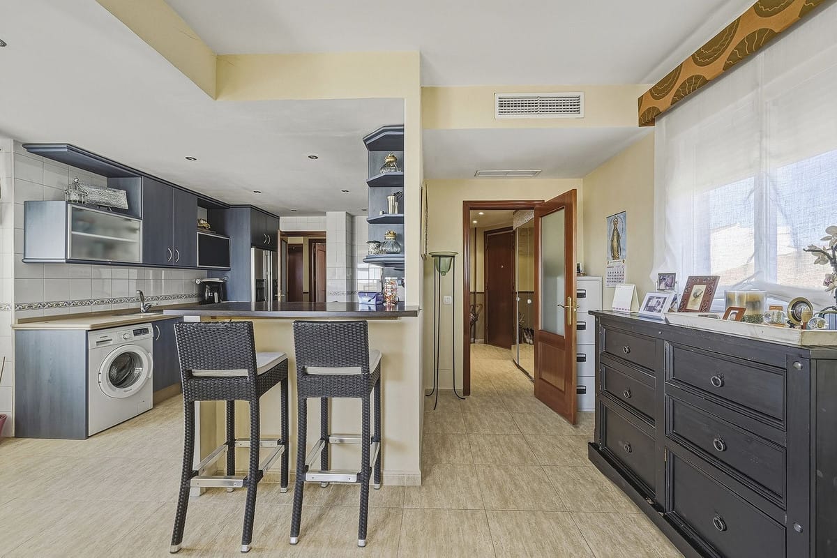 3-slaapkamer penthouse met panoramisch zeezicht in San Pedro de Alcántara in San Pedro de Alcántara - foto 6