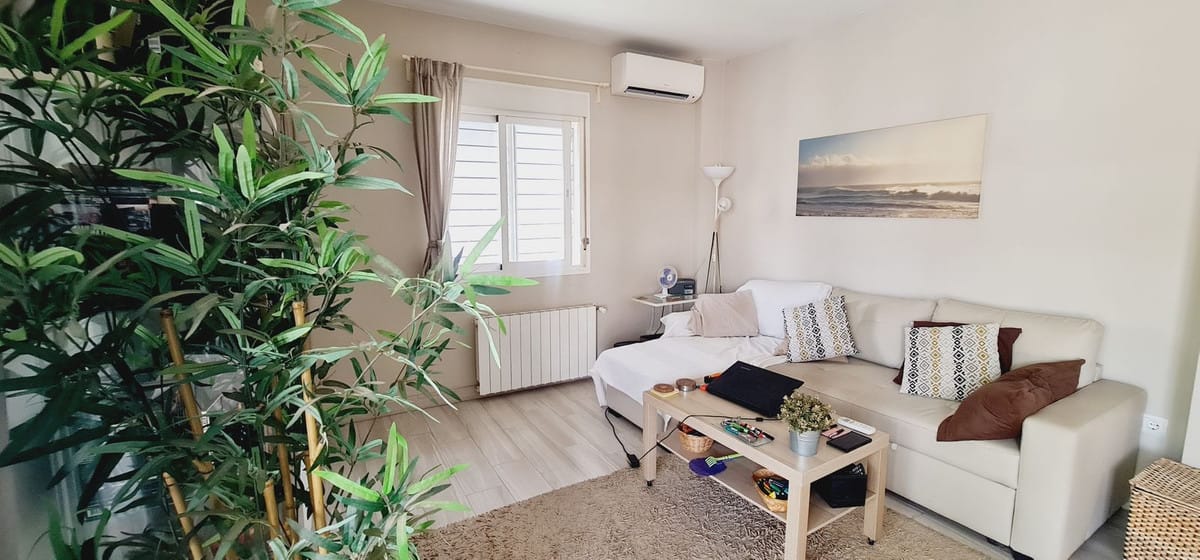 Vrijstaande villa met 4 slaapkamers in Alhaurín de la Torre in Alhaurín de la Torre - foto 12