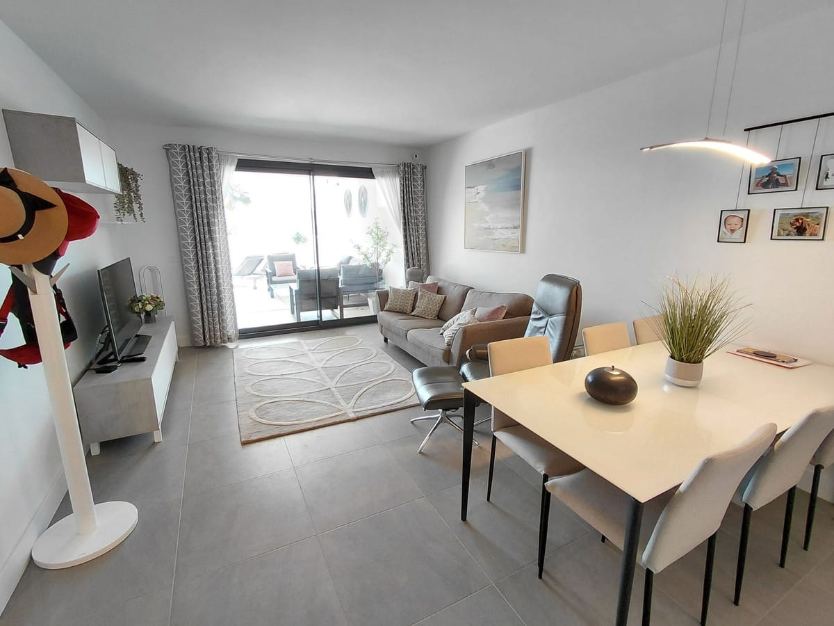 2-slaapkamer appartement in La Duquesa met zeezicht in La Duquesa - foto 2