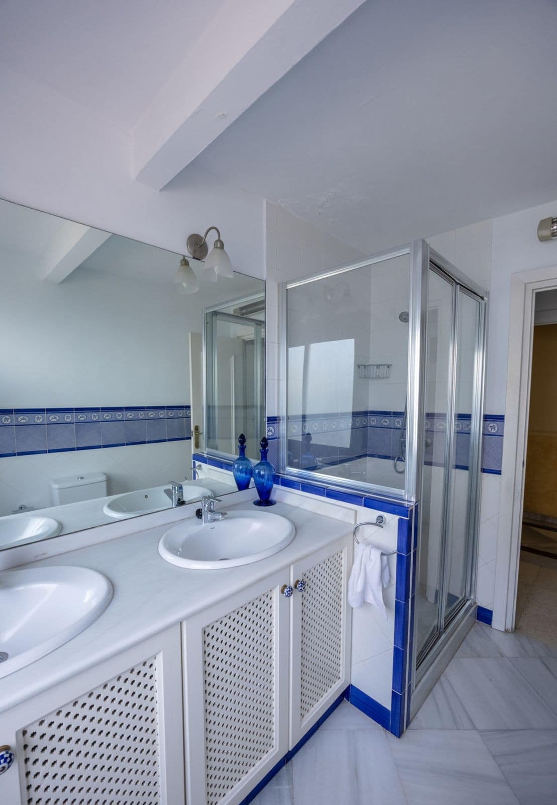 Appartement met 4 slaapkamers in Marbella in Marbella - foto 15