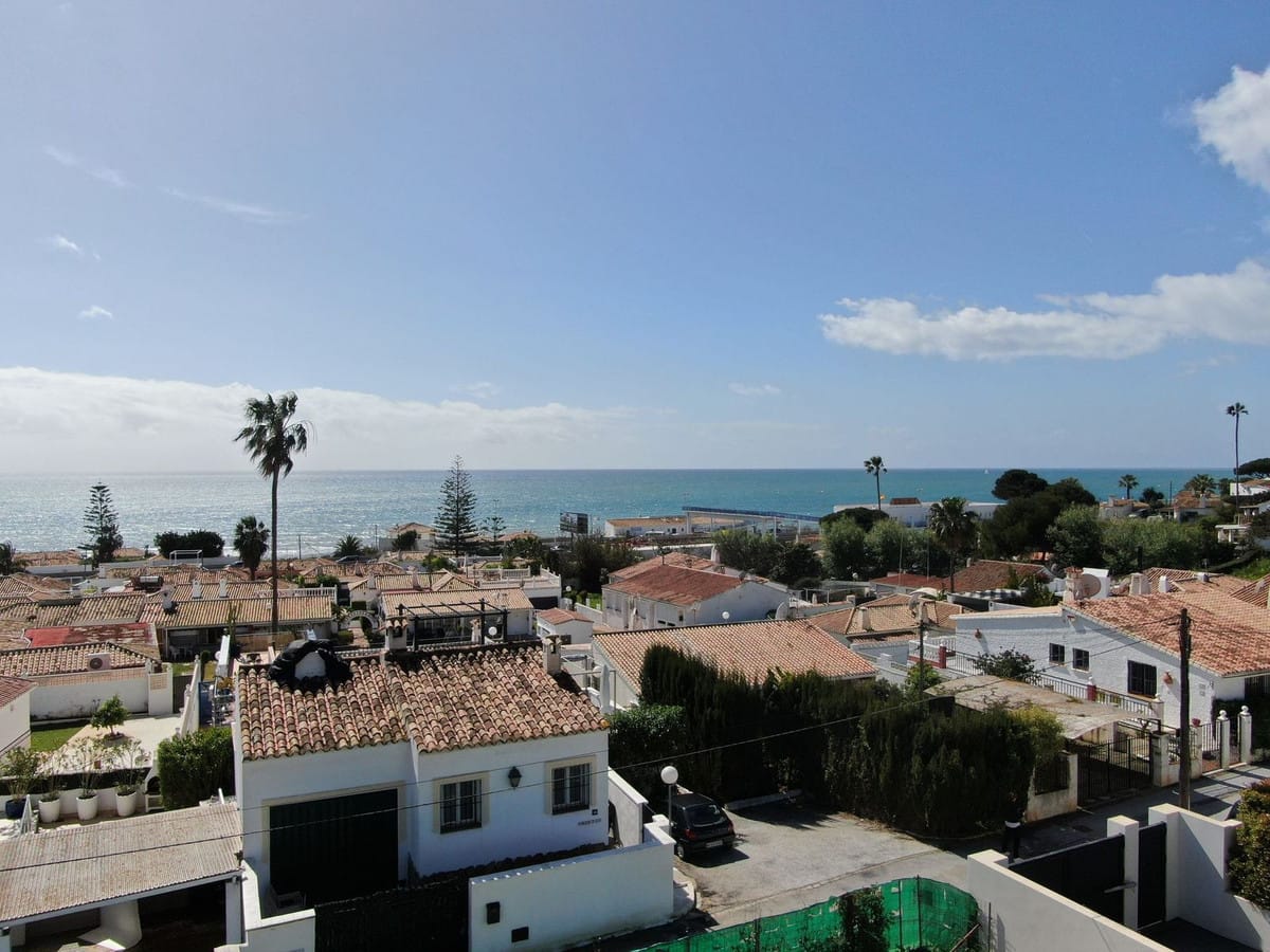 Moderne villa in El Chaparral, Málaga in El Chaparral - foto 20