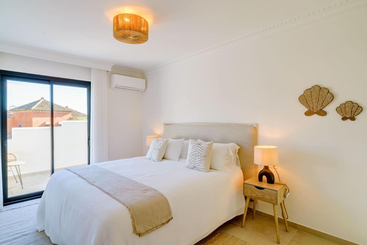 Villa met 6 slaapkamers in Marbella in Marbella - foto 11