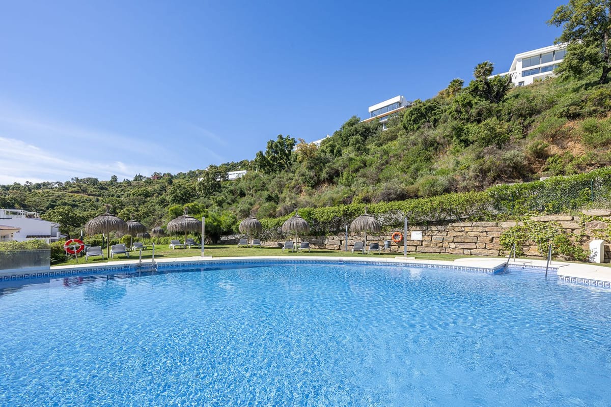 Drie-slaapkamer appartement in La Mairena met panoramische uitzichten op zee en bergen in La Mairena - foto 17