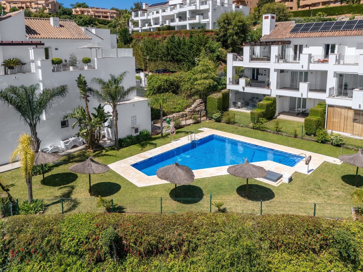 Drie-slaapkamer penthouse in La Floresta, Marbella in Marbella - foto 15