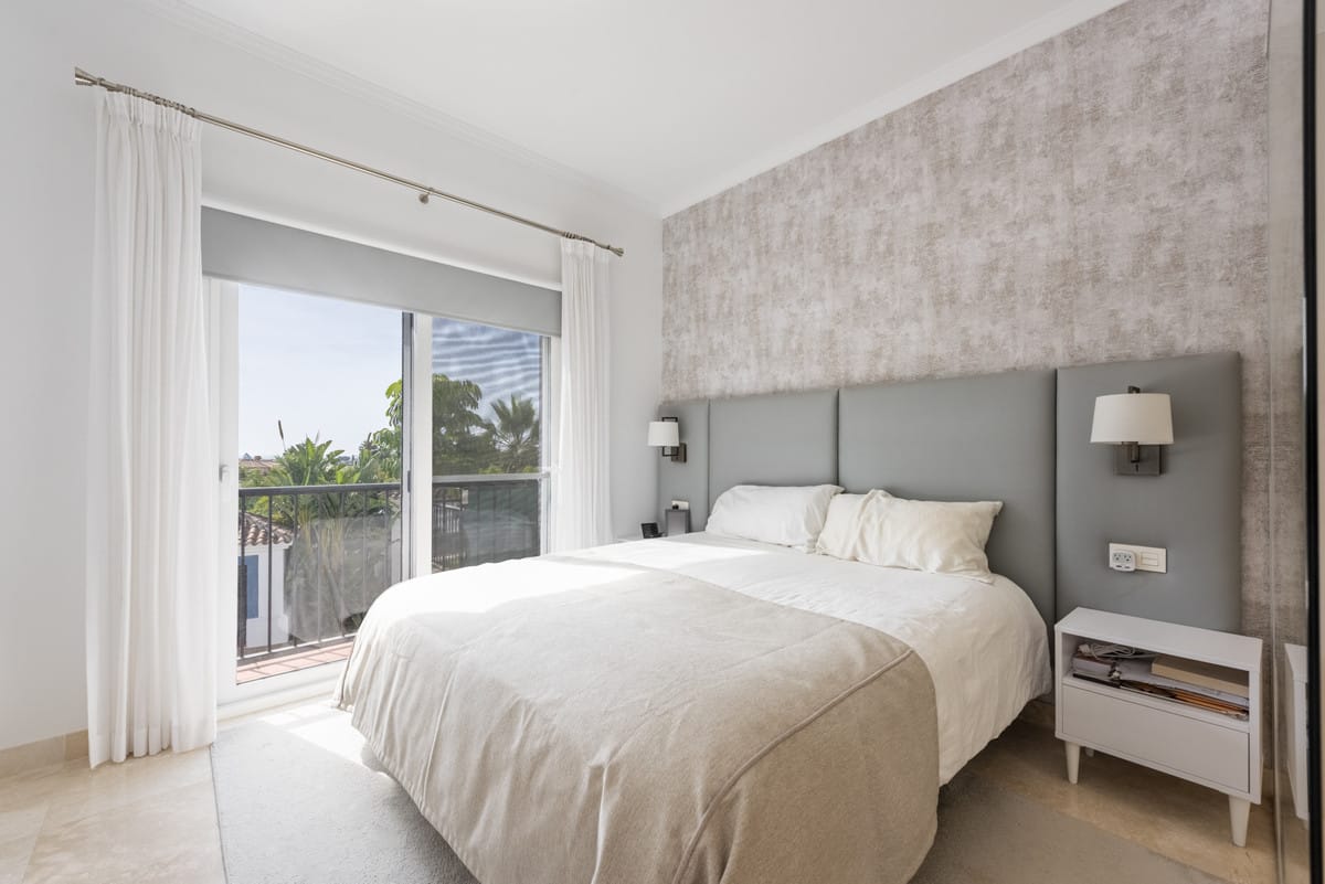 2 bedroom Apartment in Benahavís in Benahavís - foto 12