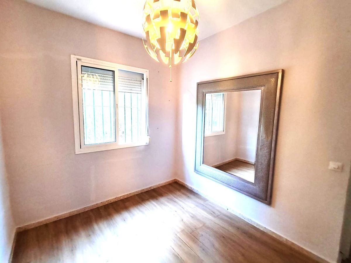 Villa met 5 slaapkamers in Estepona in Estepona - foto 11