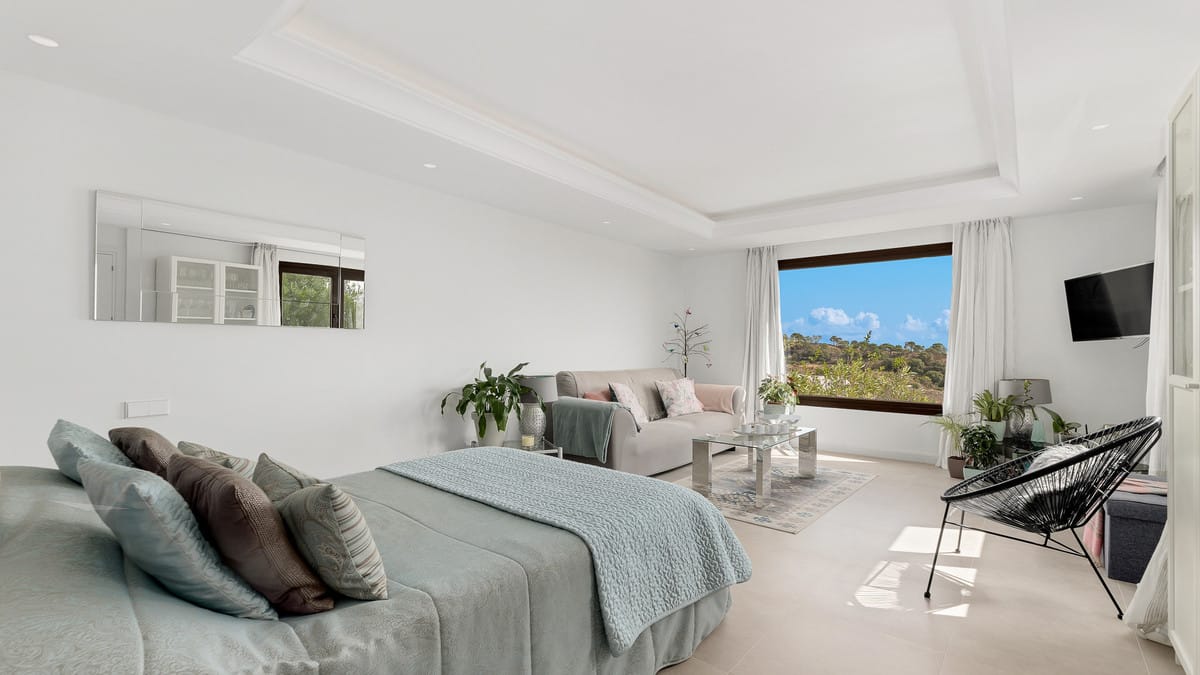 5-slaapkamer villa in Estepona met adembenemend zee- en bergzicht in Estepona - foto 17