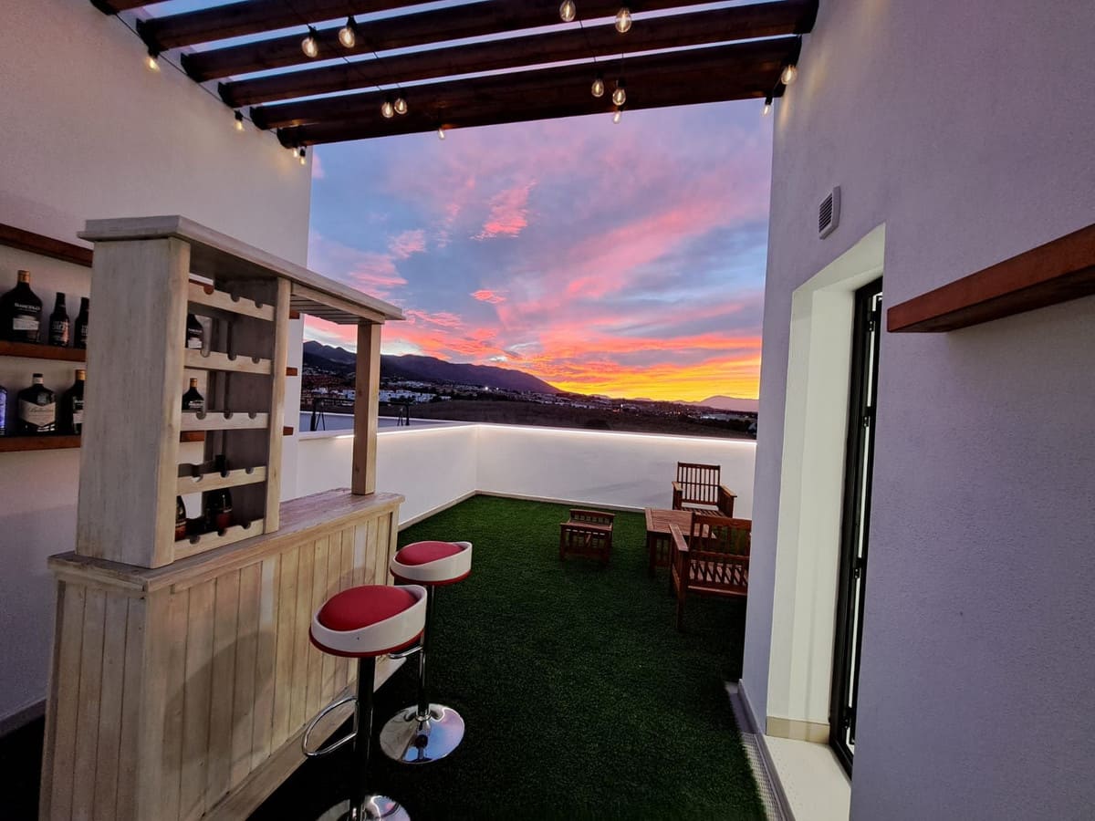 Hoekwoning met 3 slaapkamers in Alhaurín de la Torre in Alhaurín de la Torre - foto 8