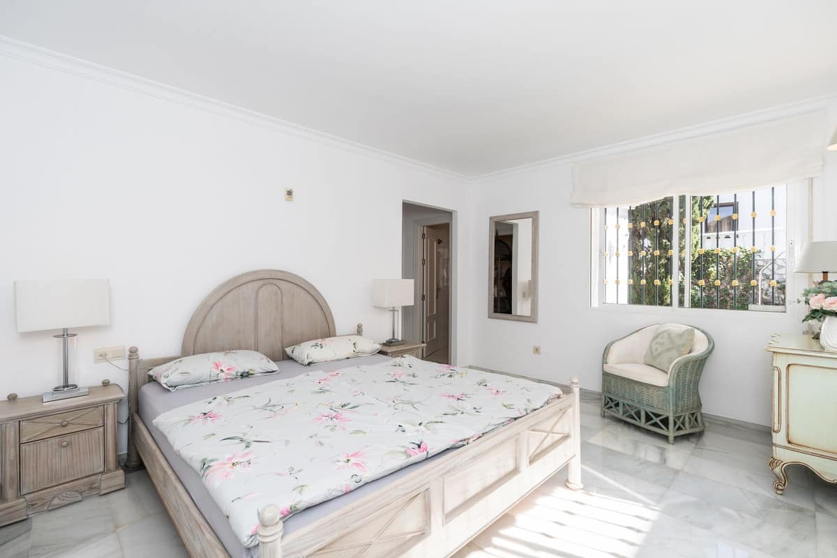 4 bedroom House in El Chaparral in El Chaparral - foto 16