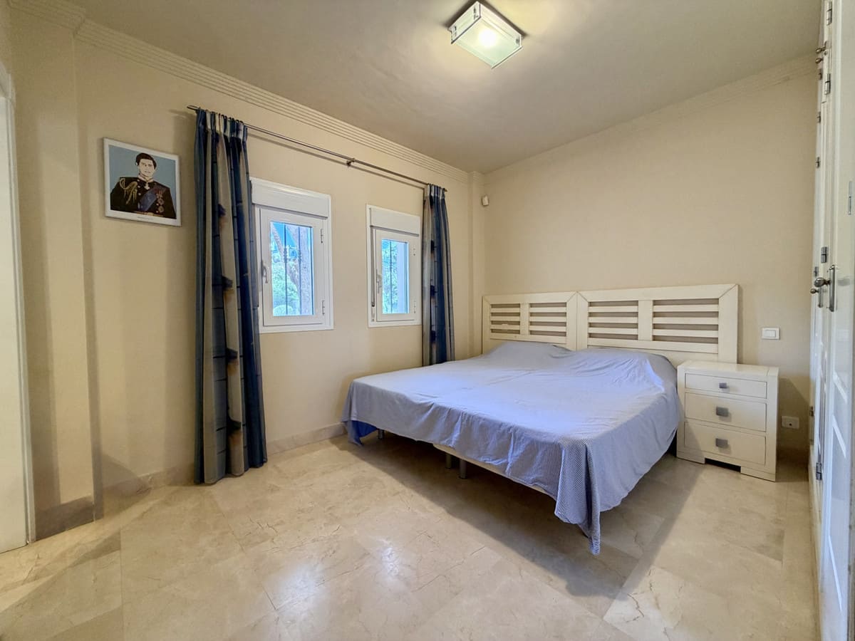 Appartement met 2 slaapkamers aan het strand in Estepona in Estepona - foto 13