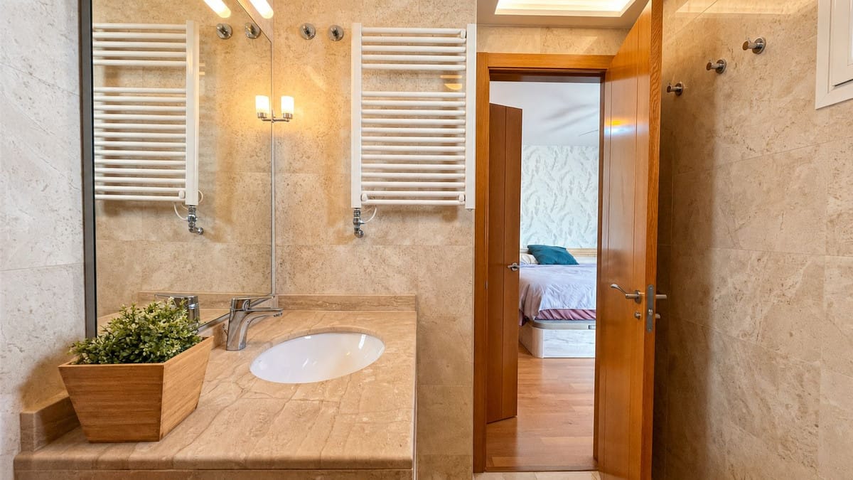 3-slaapkamerwoning in Málaga met panoramisch zeezicht in Málaga - foto 7