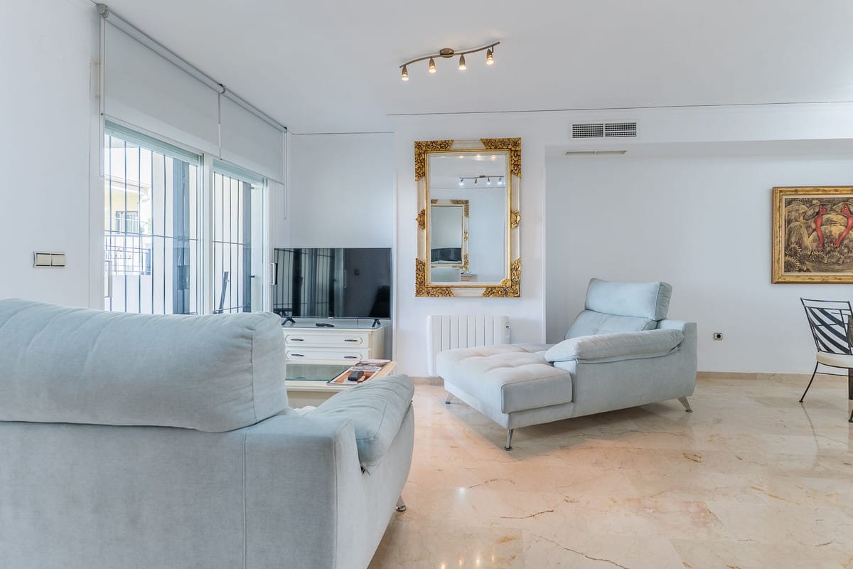 Drie-slaapkamerwoning aan het strand in El Rosario in El Rosario - foto 10