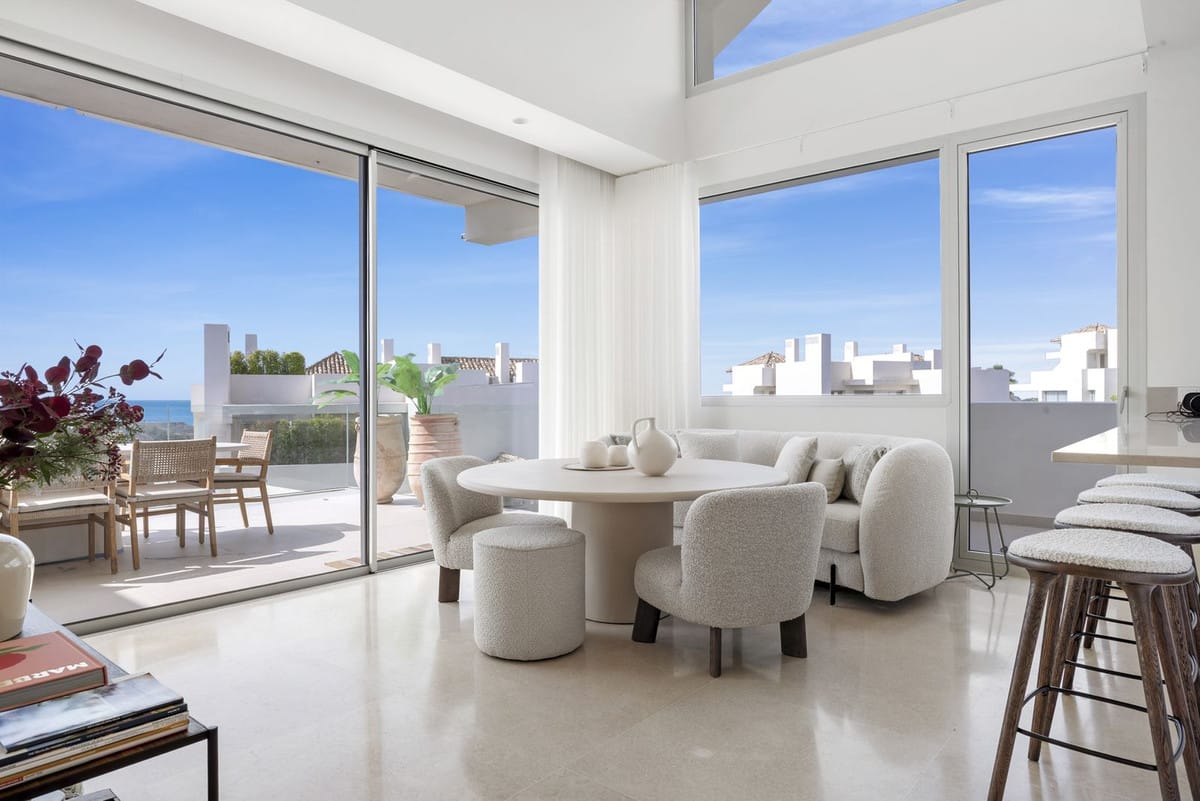 Penthouse met 3 slaapkamers en privé solarium in Benahavís in Benahavís - foto 4