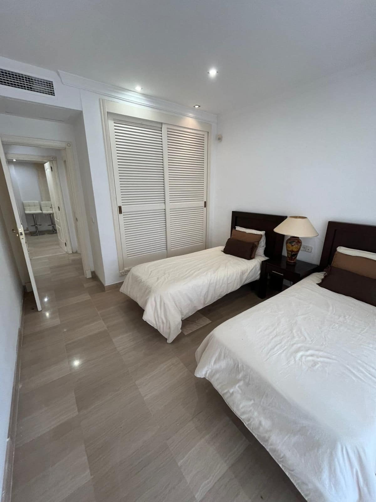 Drie-slaapkamerappartement in Bahía de Marbella in Bahía de Marbella - foto 15