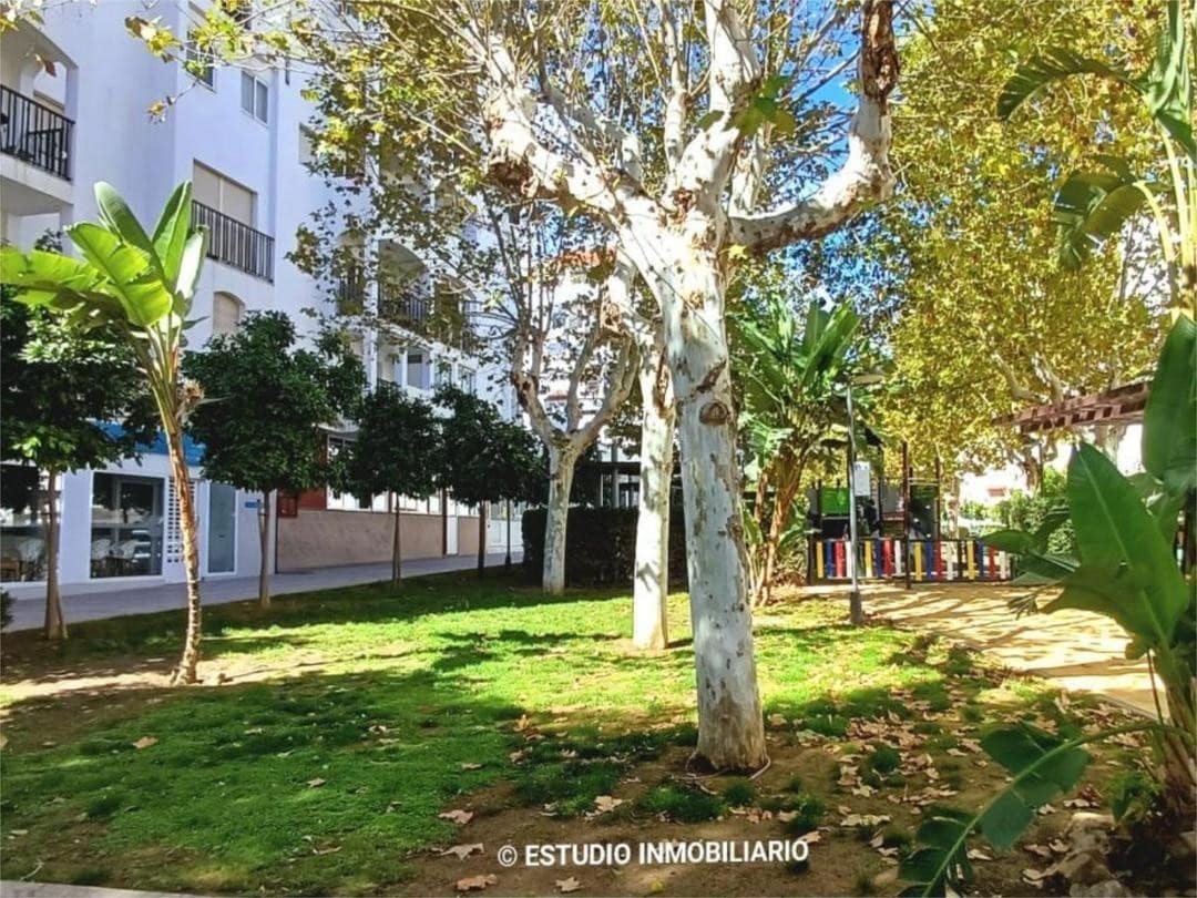 Drie-slaapkamerappartement in Los Boliches in Los Boliches - foto 4