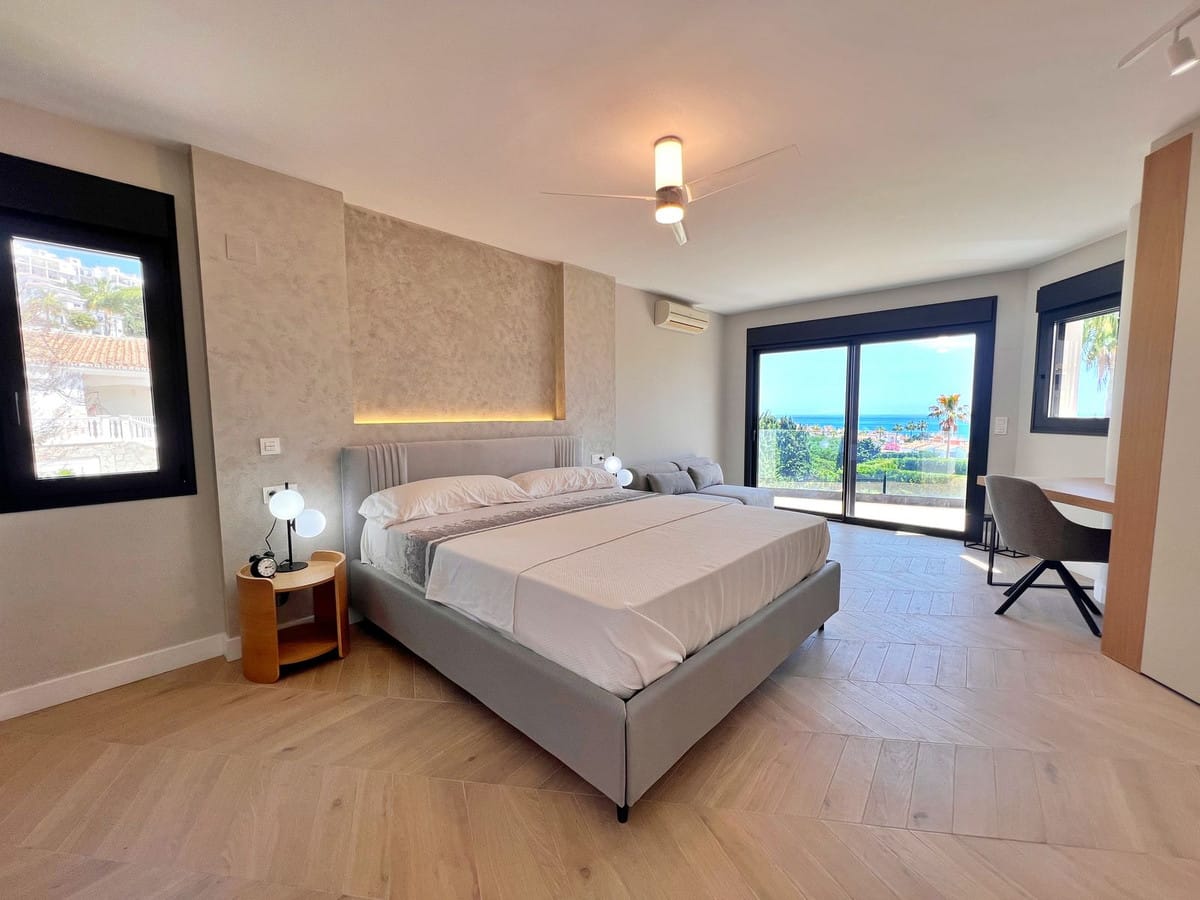 5-slaapkamer villa in Riviera del Sol in Riviera del Sol - foto 9