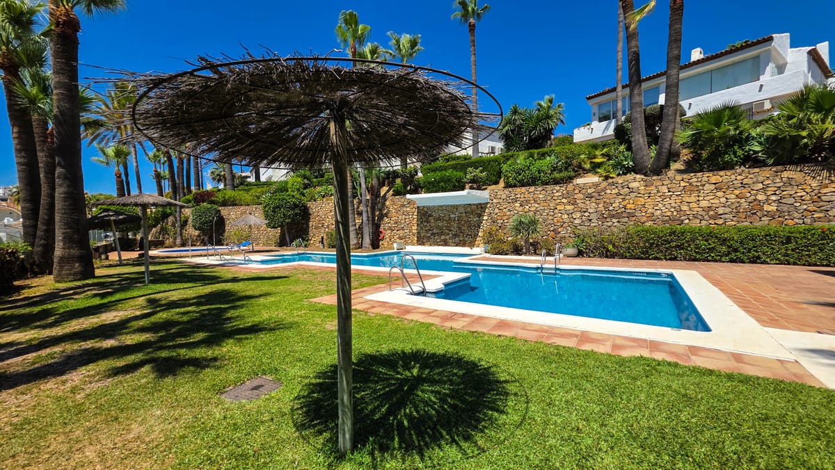 Drie slaapkamers townhouse in La Duquesa, Las Brisas 2 in La Duquesa - foto 8