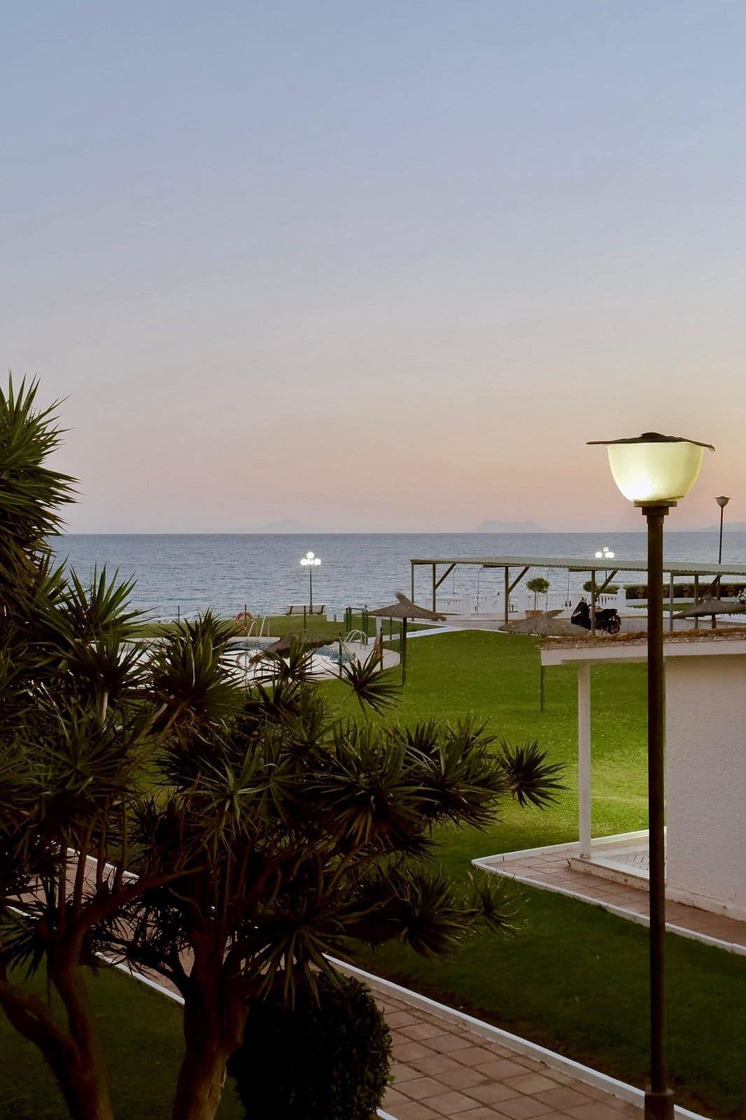 Drie slaapkamers appartement aan Playa Bella, Estepona in Estepona - foto 17