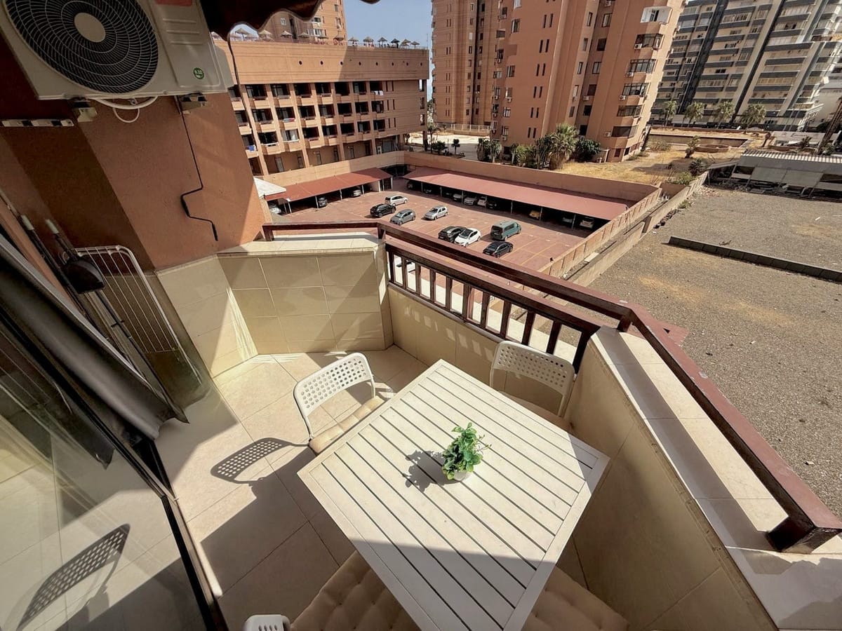 1 bedroom Apartment in Fuengirola in Fuengirola - foto 5