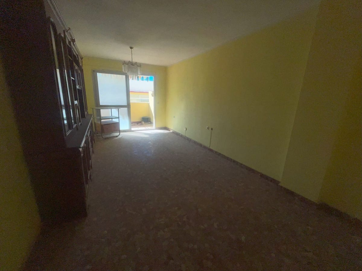 Appartement met 3 slaapkamers in Estepona – Avenida Juan Carlos I in Estepona - foto 13
