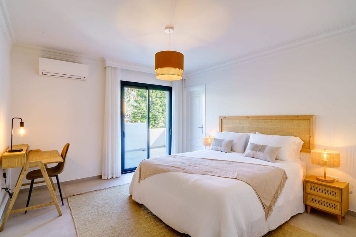 Villa met 6 slaapkamers in Marbella in Marbella - foto 5