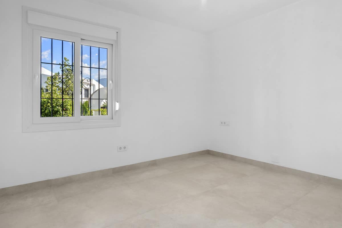 Drie-slaapkamerappartement in Nueva Andalucía in Nueva Andalucía - foto 2