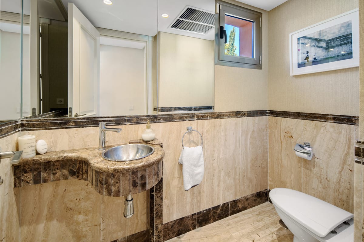 Drie-slaapkamer duplex penthouse in Marbella – La Morera in Marbella - foto 15
