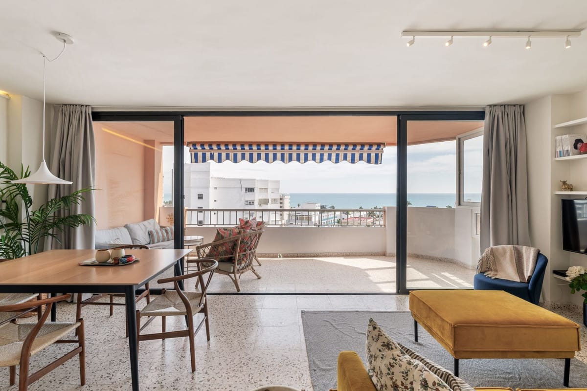 Panoramisch zeezicht appartement met 2 slaapkamers in El Bajondillo, Torremolinos in Torremolinos - foto 9