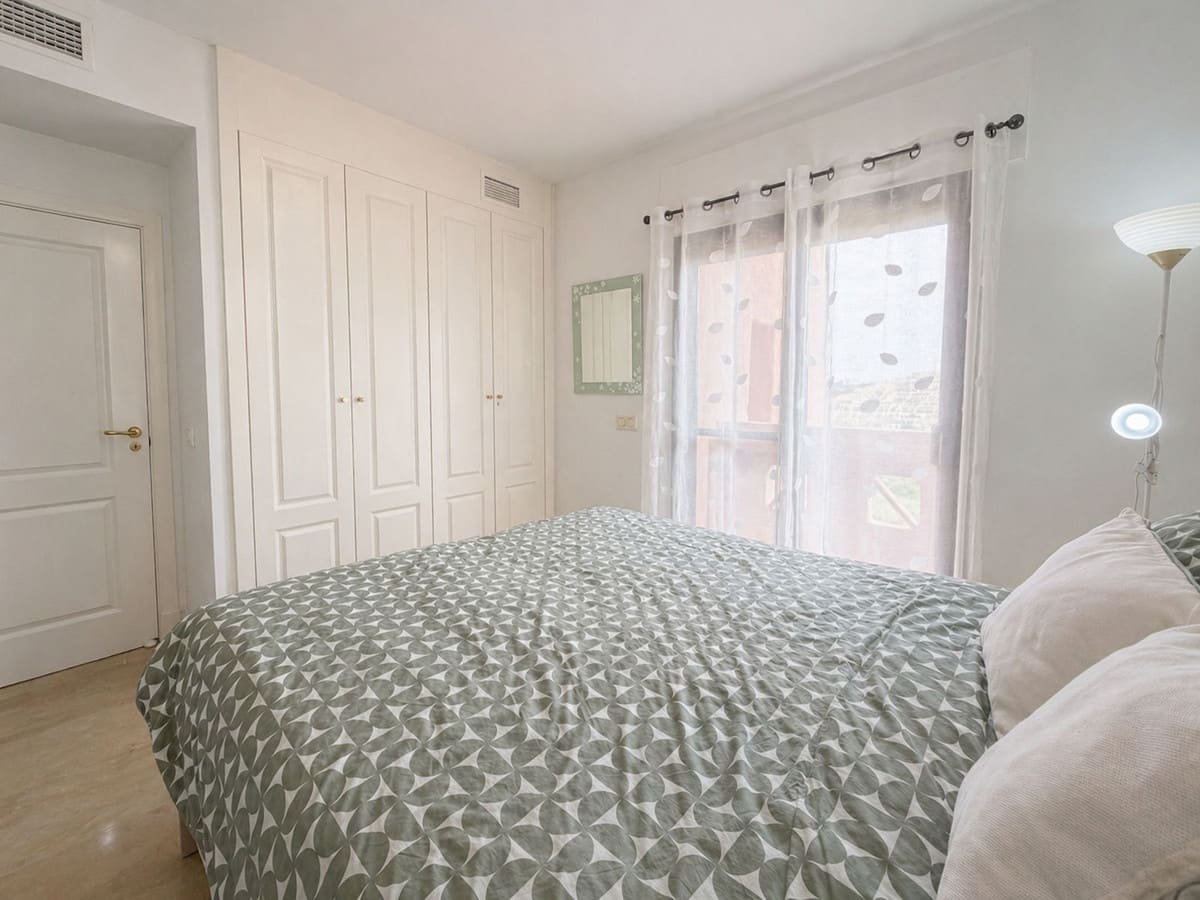 Drie-slaapkamerappartement in La Duquesa in La Duquesa - foto 10