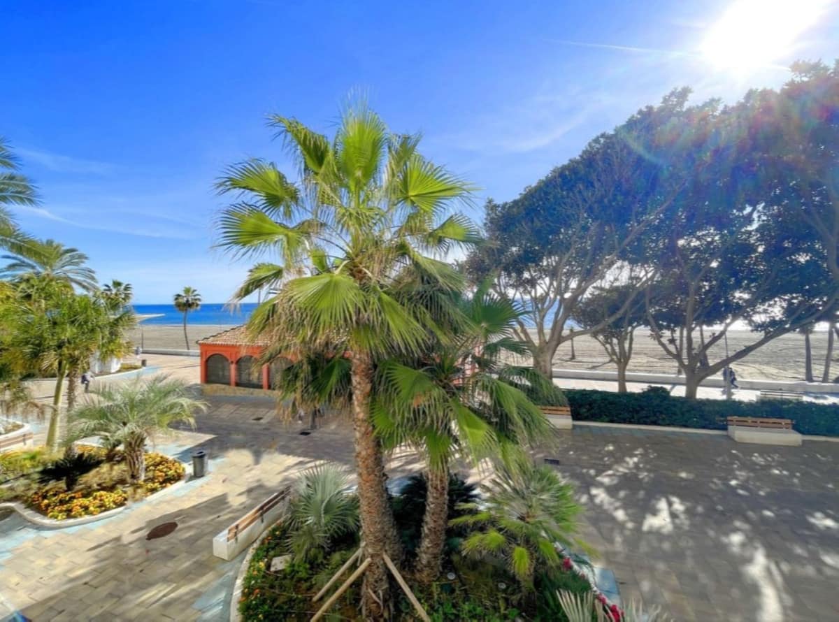 3-slaapkamer appartement aan het strand in Estepona in Estepona - foto 6