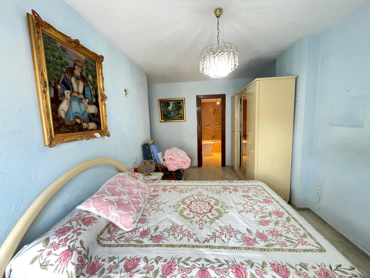 4 bedroom Apartment in Málaga in Málaga - foto 17
