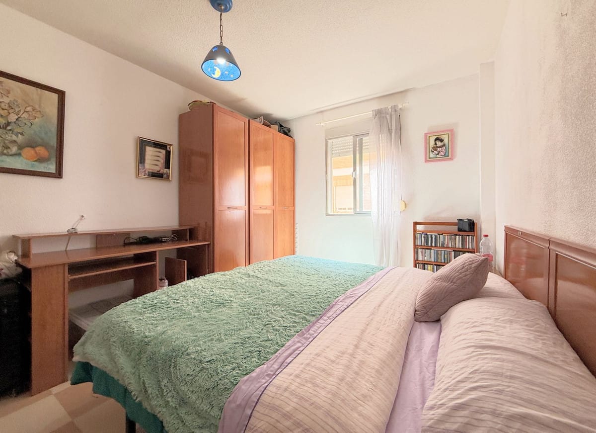 Centraal gelegen 4-slaapkamer appartement in Estepona in Estepona - foto 12