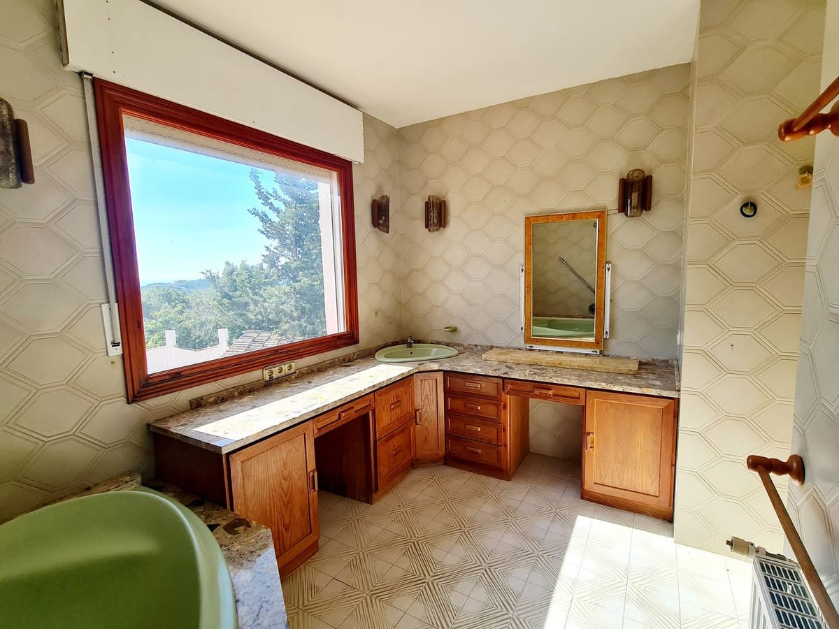 Vijf-slaapkamerwoning in Las Chapas in Las Chapas - foto 19