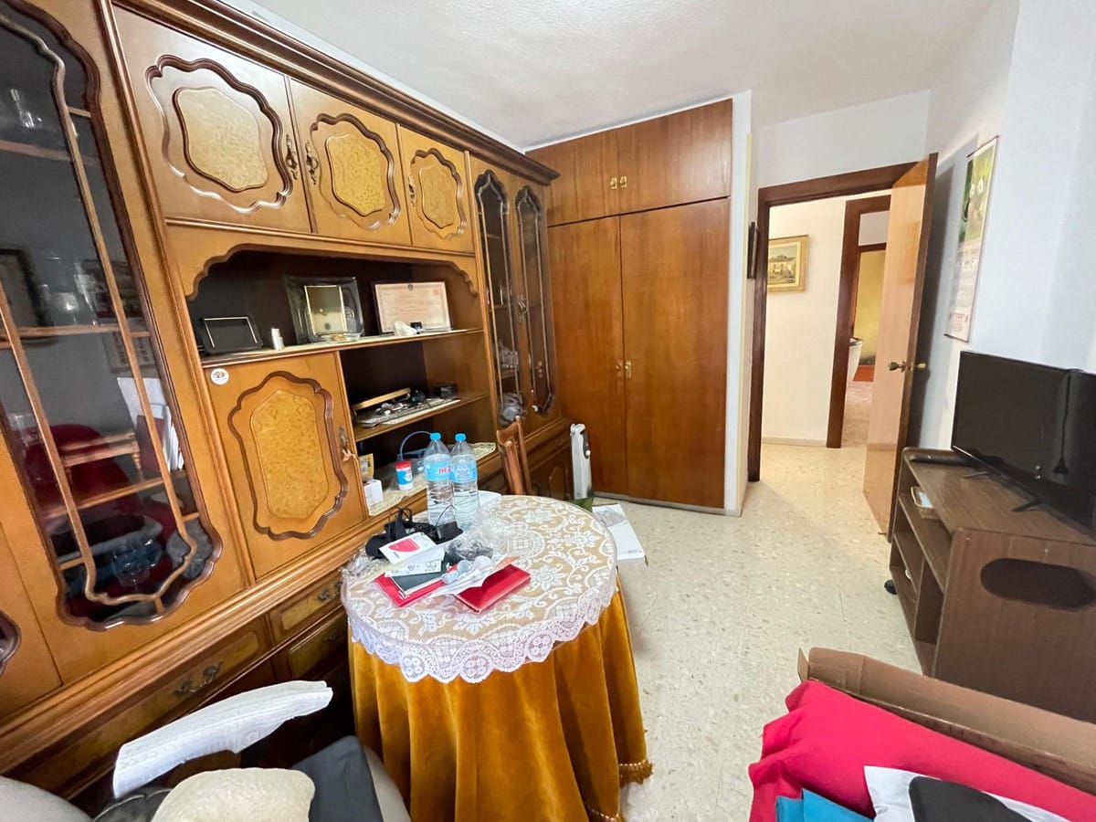4 bedroom Apartment in Málaga in Málaga - foto 16