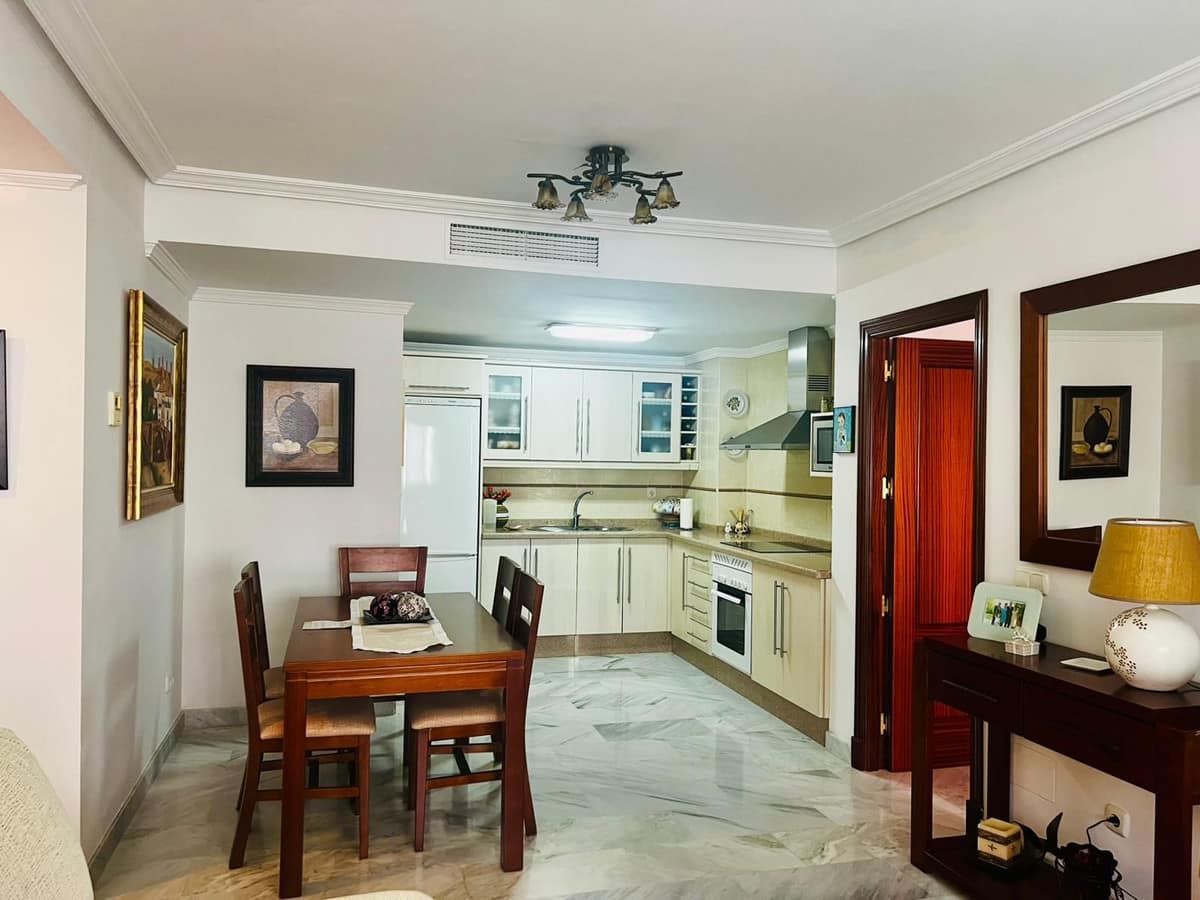 Appartement met 2 slaapkamers in Guaro, Málaga in Guaro - foto 6