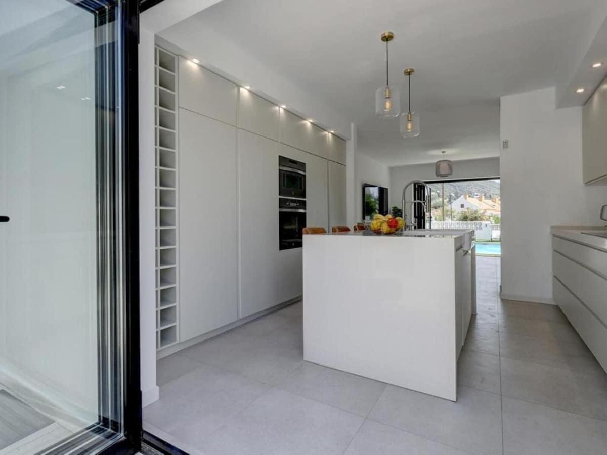 6 bedroom House in Marbella in Marbella - foto 12